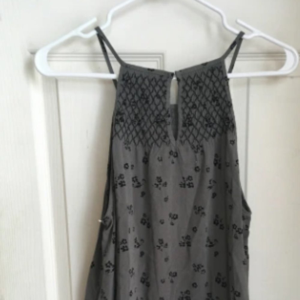 Stitch Fix Pom pom detail halter top